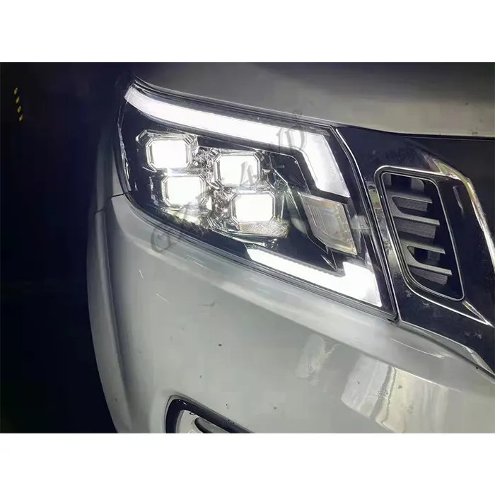 GZDL4WD Auto Lighting Systems Car Headlight For Navara Np300 2015-2019